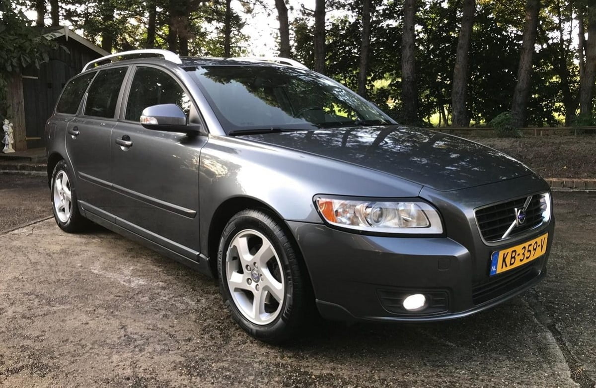 Descargar Manual VOLVO V50 2012 de Usuario