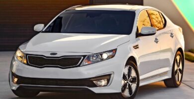 Descargar Manual KIA Optima Hybrid 2012 de Usuario