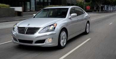 Descargar Manual HYUNDAI EQUUS 2013 de Usuario