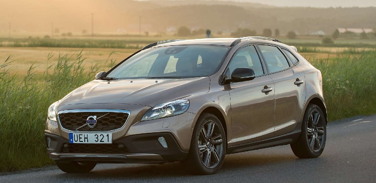 Descargar Manual VOLVO V40 CROSS COUNTRY 2014 de Usuario