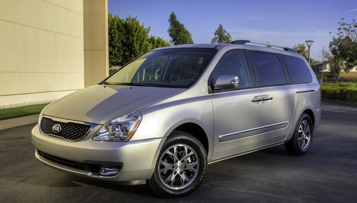 Descargar Manual KIA Sedona 2014 de Usuario