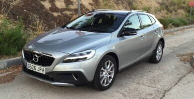 Descargar Manual VOLVO V40 CROSS COUNTRY 2016 de Usuario