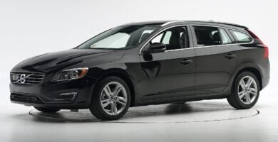 Descargar Manual VOLVO V60 2016 de Usuario