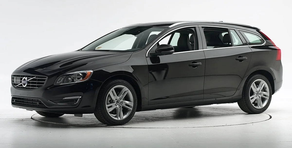 Descargar Manual VOLVO V60 2016 de Usuario