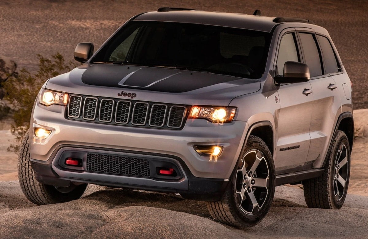 Descargar Manual JEEP GRAND CHEROKEE 2017 de Usuario en PDF Gratis