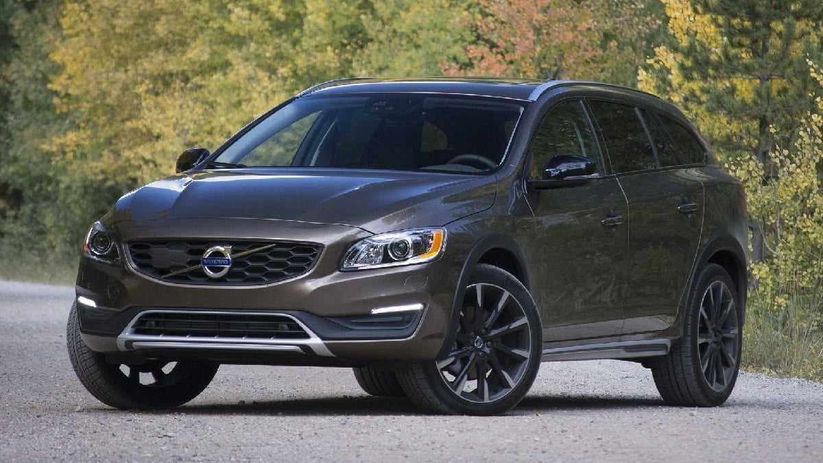 Descargar Manual VOLVO V60 2017 de Usuario