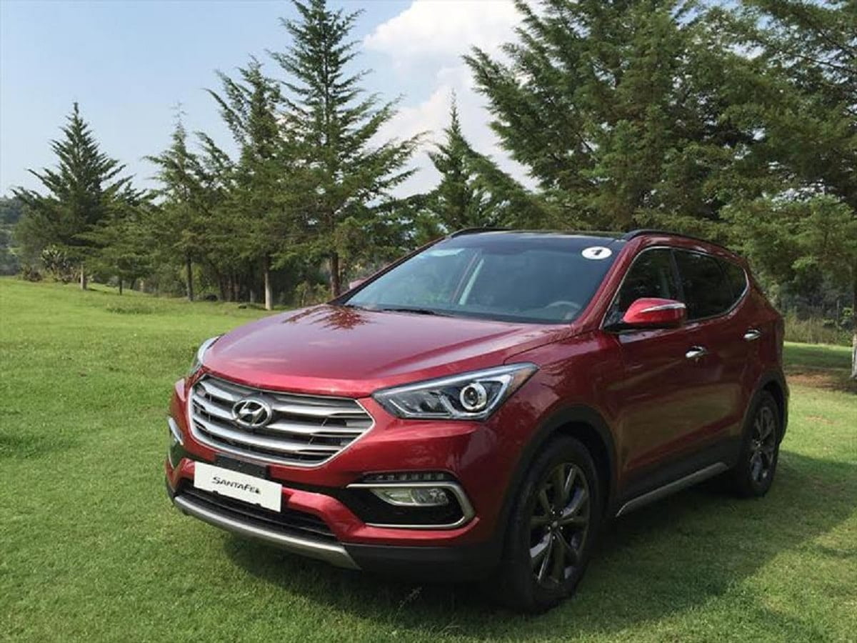 Descargar Manual HYUNDAI Santa Fe 2017 de Usuario