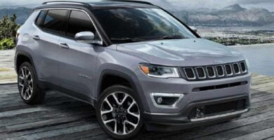 Descargar Manual JEEP COMPASS 2018 de Usuario en PDF Gratis