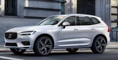 Descargar Manual VOLVO XC60 2018 de Usuario