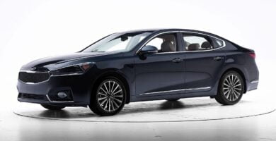 Descargar Manual KIA Cadenza 2018 de Usuario