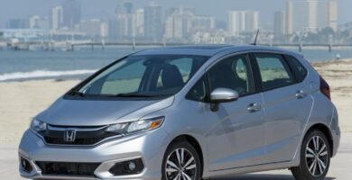 Descargar Manual Honda Fit 2018 de Usuario