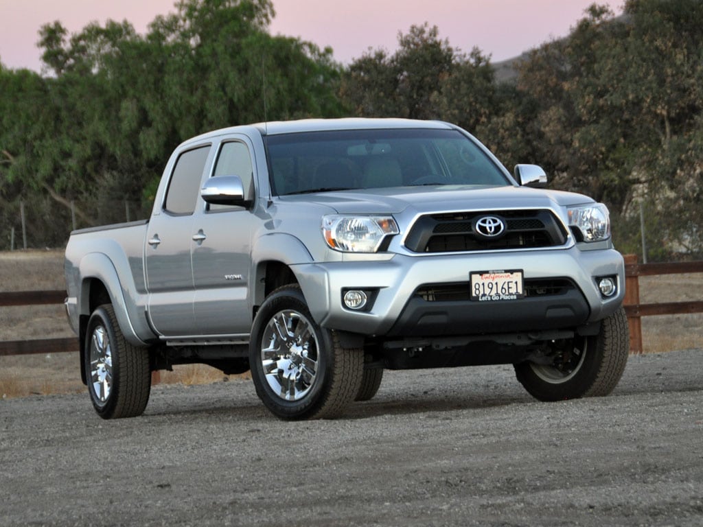 Descargar Manual Toyota Tacoma 2013 de Usuario