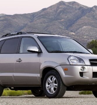 Descargar Manual HYUNDAI TUCSON 2005 de Usuario