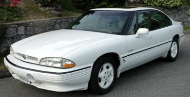 Descargar Manual PONTIAC BONNEVILLE 1995 de Usuario