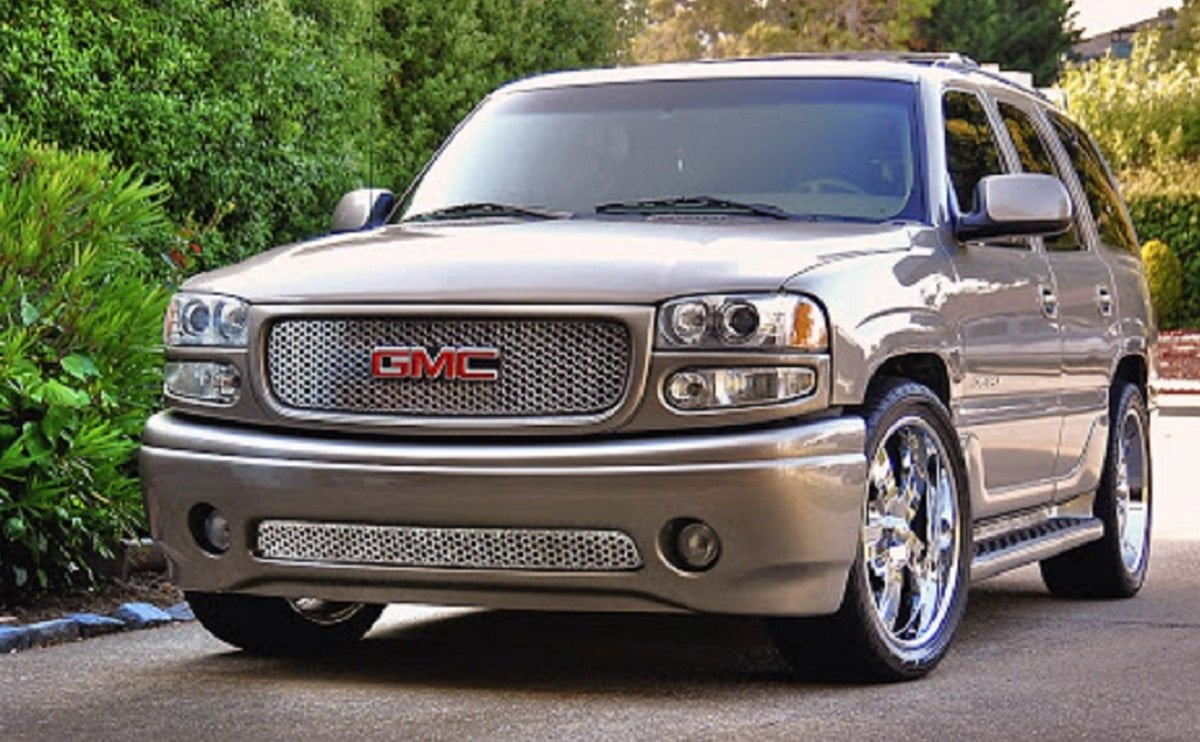 Descargar Manual GMC YUKON DENALI 2001 de Usuario Gratis