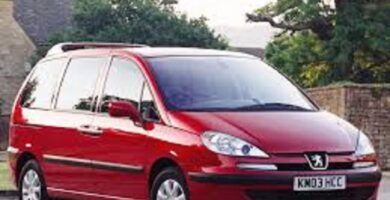 Descargar Manual PEUGEOT 807 2002 de usuario PDF gratis