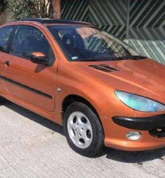 Descargar Manual PEUGEOT 206 2003 de usuario PDF gratis