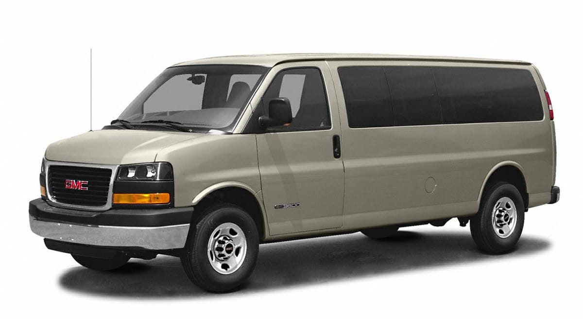 Descargar Manual GMC SAVANA PASSENGER 2003 de Usuario Gratis