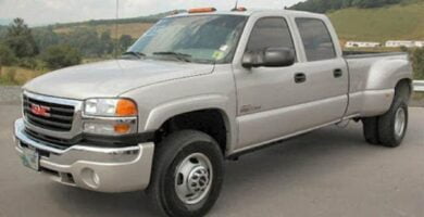 Descargar Manual GMC SIERRA 3500 HD 2004 de Usuario Gratis