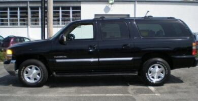 Descargar Manual GMC YUKON XL 2004 de Usuario Gratis