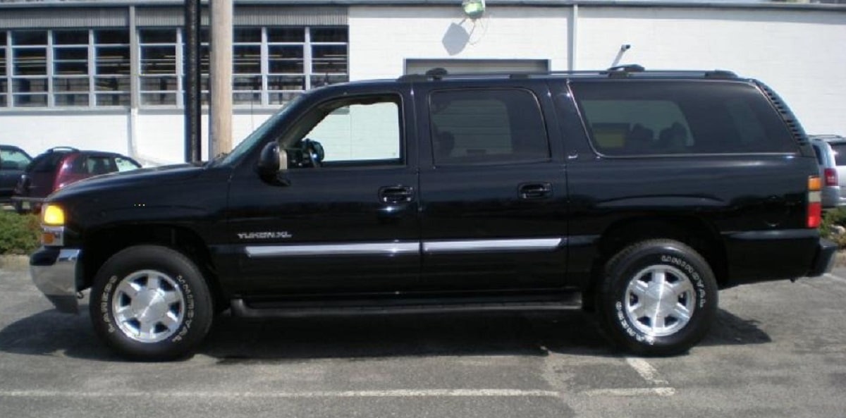 Descargar Manual GMC YUKON XL 2004 de Usuario Gratis