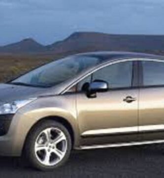 Descargar Manual PEUGEOT 3008 2010 de usuario PDF gratis