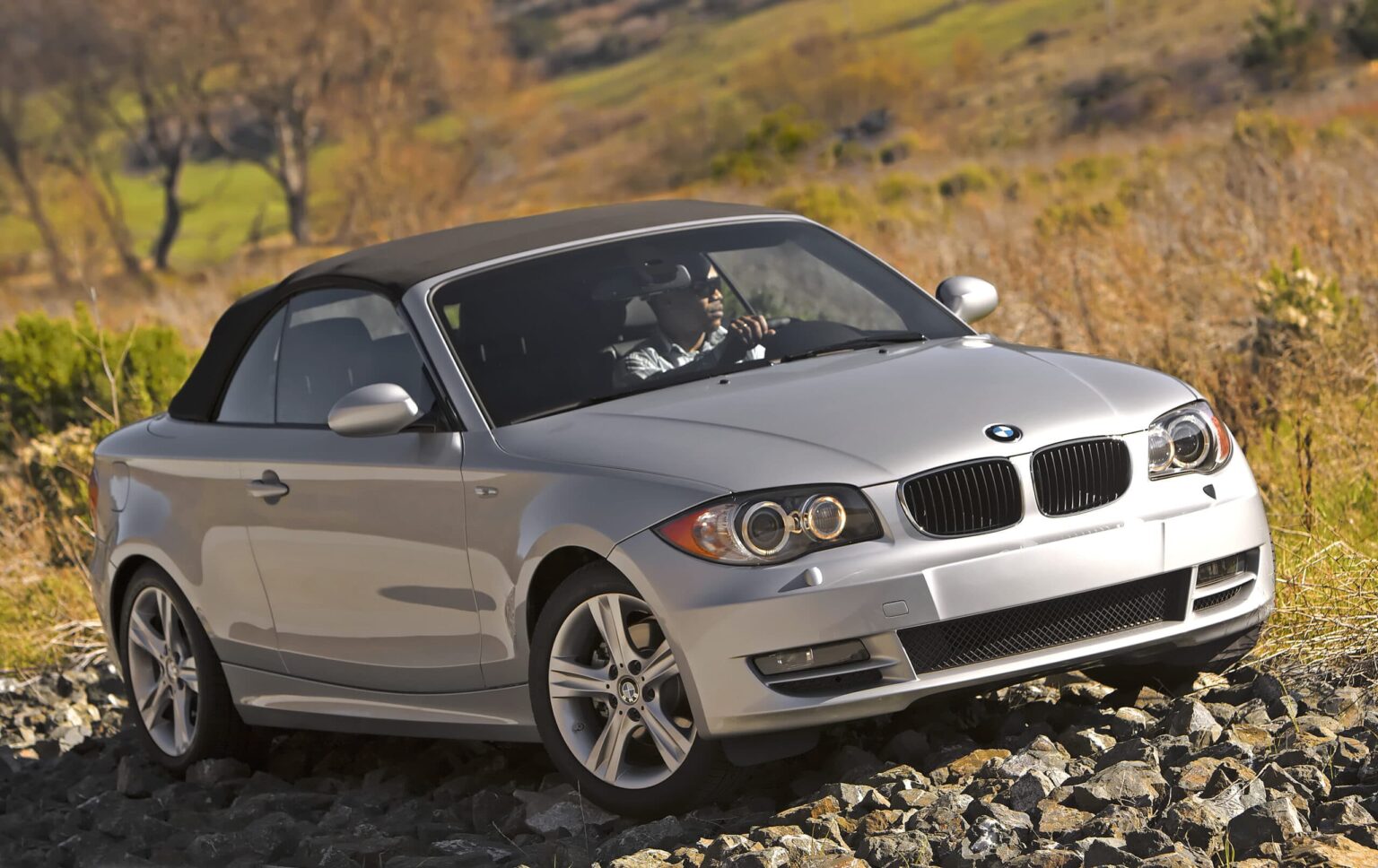 Descargar Manual BMW 128i CONVERTIBLE 2011 de Usuario