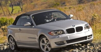 Descargar Manual BMW 128i CONVERTIBLE 2011 de Usuario