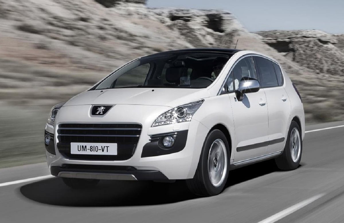 Descargar Manual PEUGEOT 3008 HYBRID 2011 de usuario PDF gratis