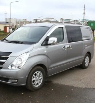 Descargar Manual HYUNDAI GRAND STAREX 2011 de Usuario