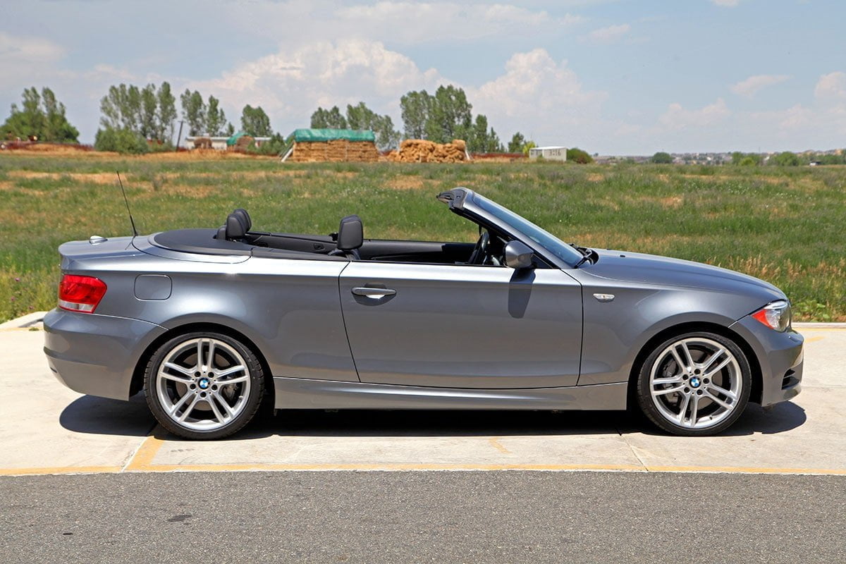 Descargar Manual BMW 135i CONVERTIBLE 2012 de Usuario