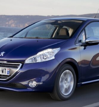 Descargar Manual PEUGEOT 208 2012 de usuario PDF gratis