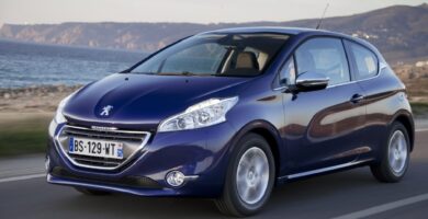 Descargar Manual PEUGEOT 208 2012 de usuario PDF gratis