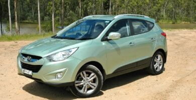 Descargar Manual HYUNDAI IX35 2012 de Usuario