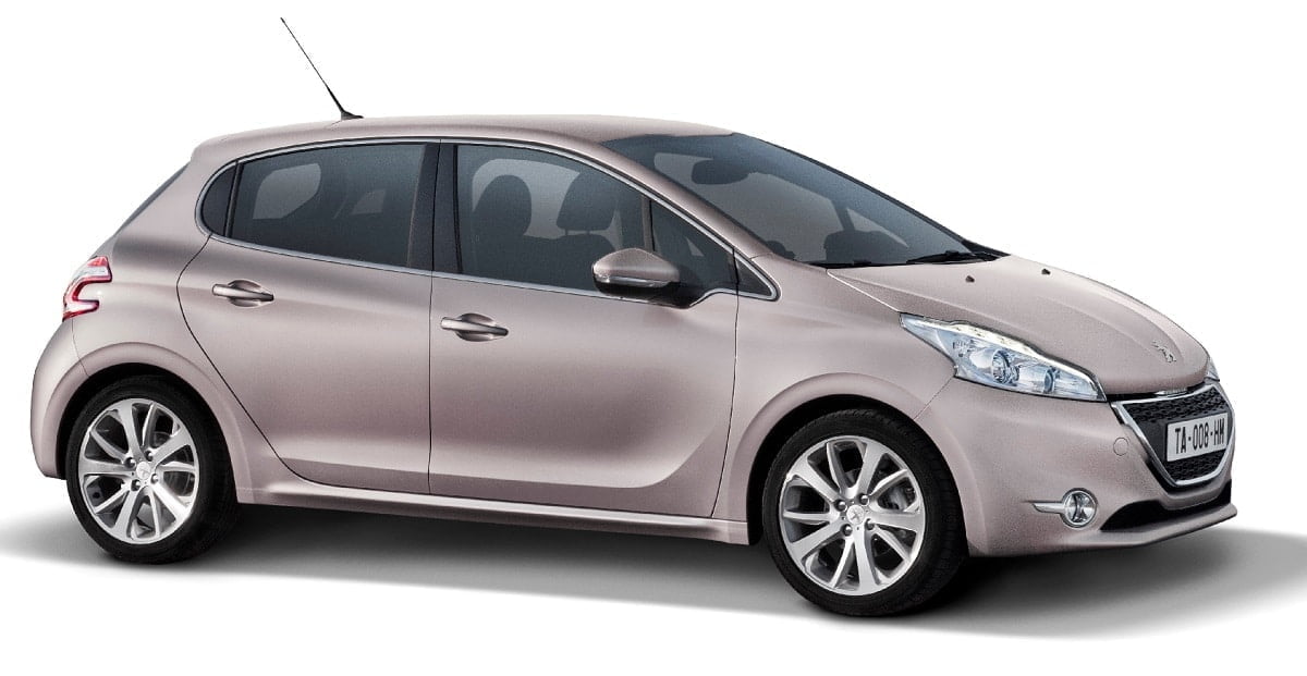 Descargar Manual PEUGEOT 208 2013 de usuario PDF gratis