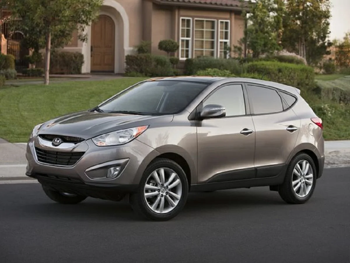 Descargar Manual HYUNDAI TUCSON 2013 de Usuario