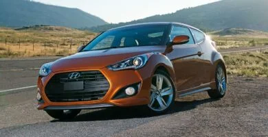 Descargar Manual HYUNDAI VELOSTER 2013 de Usuario