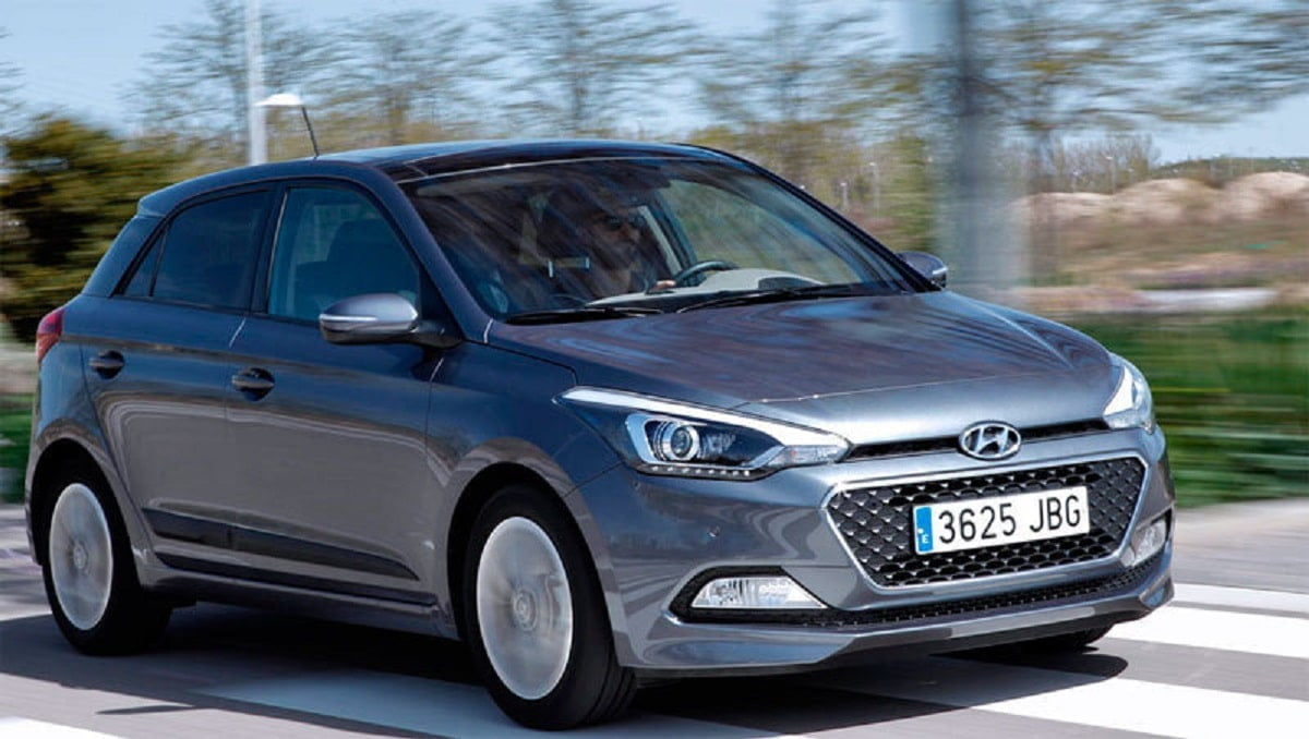 Descargar Manual HYUNDAI I-20 2015 de Usuario