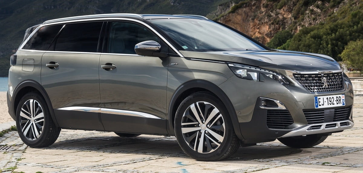 Descargar Manual PEUGEOT 5008 2017 de usuario PDF gratis