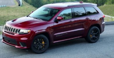 Descargar Manual JEEP GRAND CHEROKEE SRT 2018 de Usuario en PDF Gratis