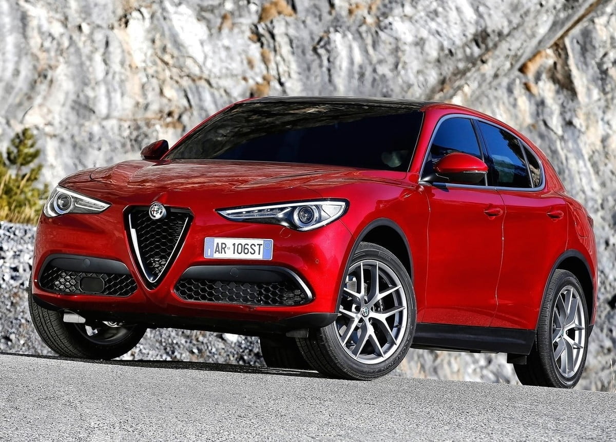 Descargar Manual ALFA ROMEO STELVIO 2018 de Usuario