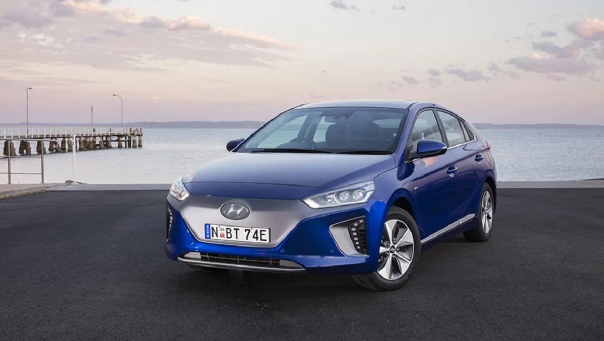 Descargar Manual HYUNDAI IONIQ ELECTRIC 2019 de Usuario