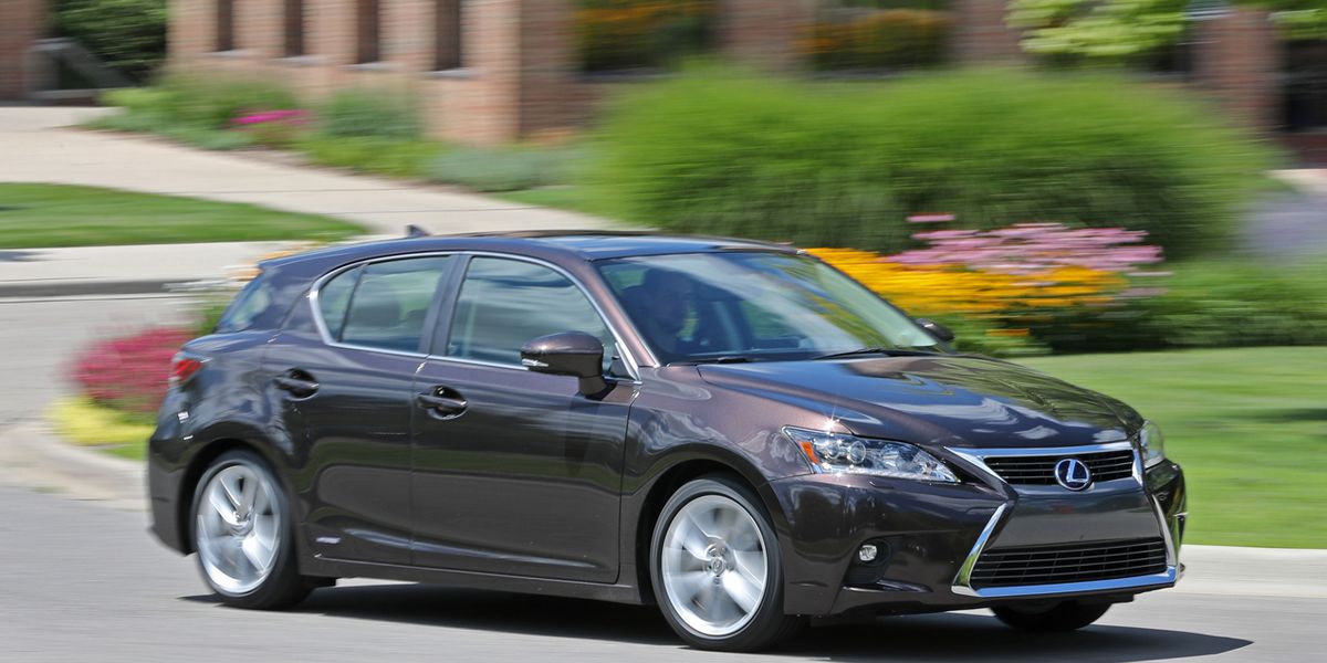 Descargar Manual LEXUS CT200H 2016 de usuario PDF gratis