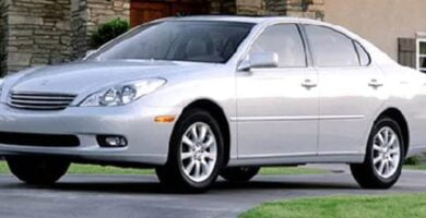 Descargar Manual LEXUS ES300 2003 de usuario PDF gratis