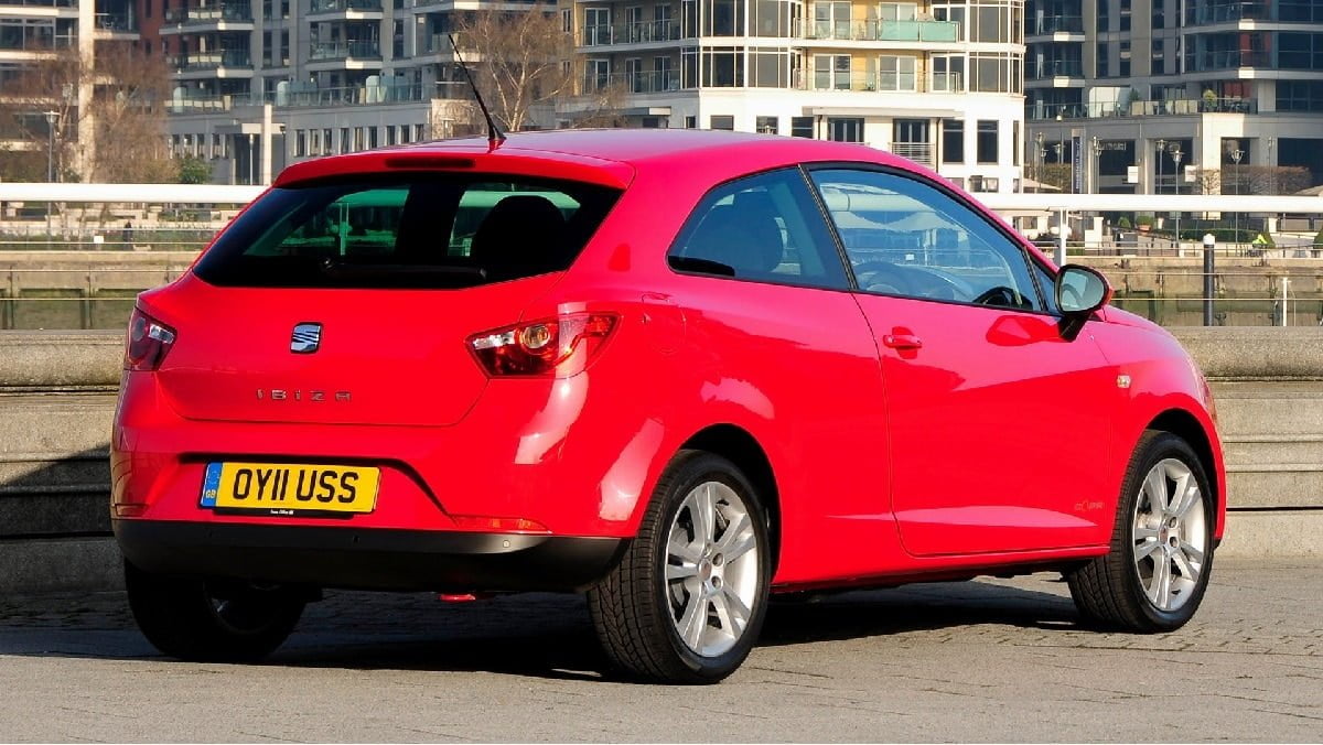 Descargar Manual SEAT IBIZA SC 2011 de Usuario PDF Gratis