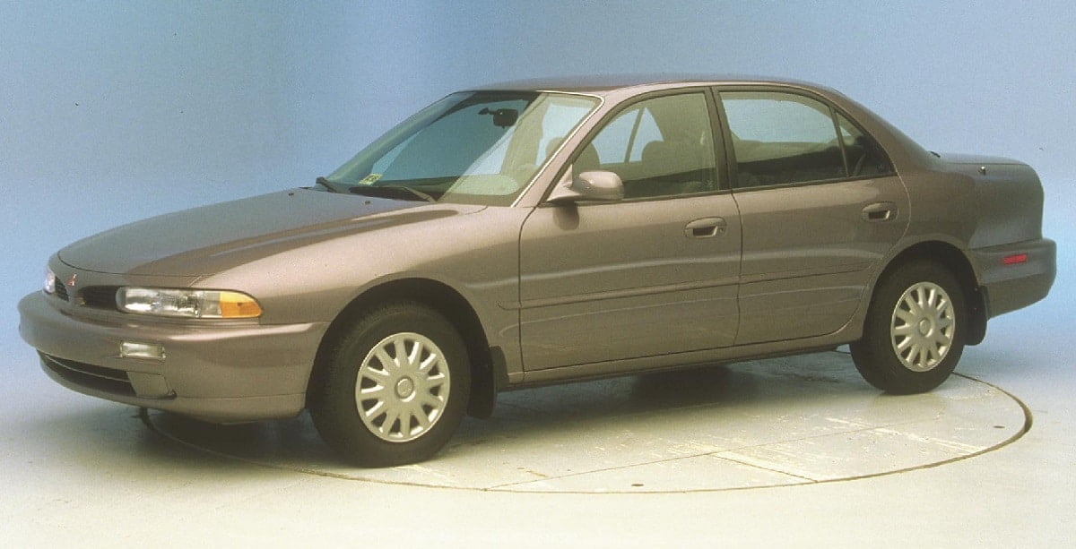 Descargar Manual MITSUBISHI GALANT 1996 de Usuario PDF Gratis