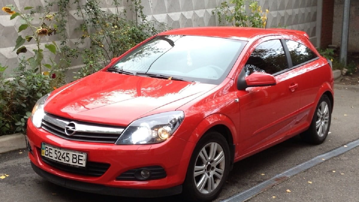 Descargar Manual OPEL ASTRA H 2003 de Usuario PDF Gratis