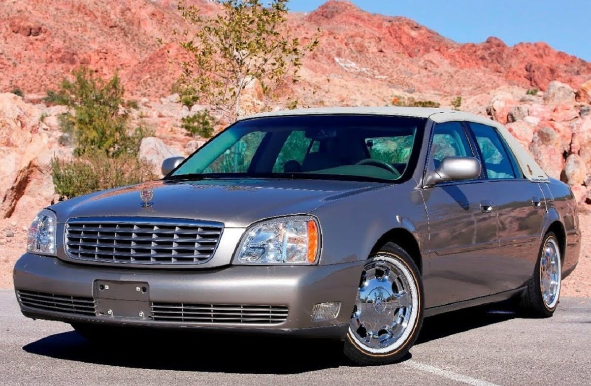 Descargar Manual CADILLAC DEVILLE 2004 PDF GRATIS 🏅 de Usuario