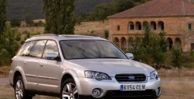 Descargar Manual SUBARU OUTBACK 2004 de Usuario PDF Gratis