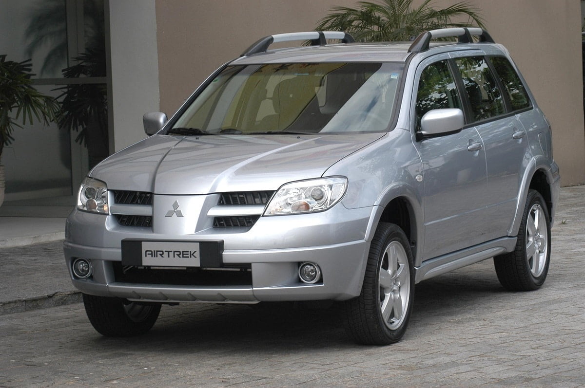 Manual MITSUBISHI AIRTREK 2006 de Usuario PDF Gratis